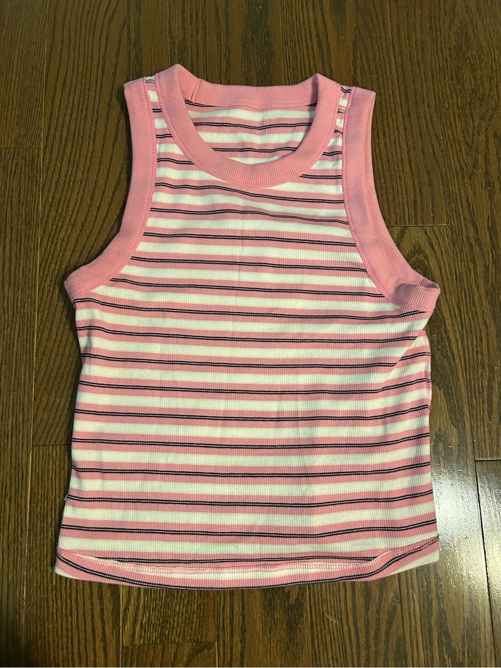 Old Navy Petite M Pink Striped Tank Top - Soft Ribbed.